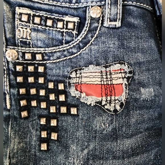 Miss Me Vintage American Flag Blue Jean Shorts - Picture 10 of 10